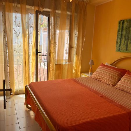 Appartamento Casa del Sole Letojanni Esterno foto