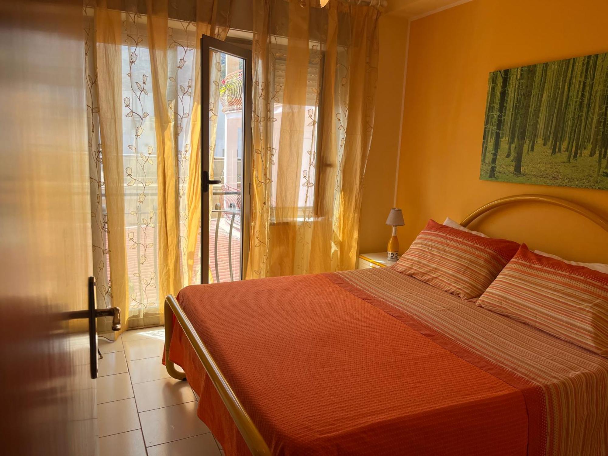 Appartamento Casa del Sole Letojanni Esterno foto